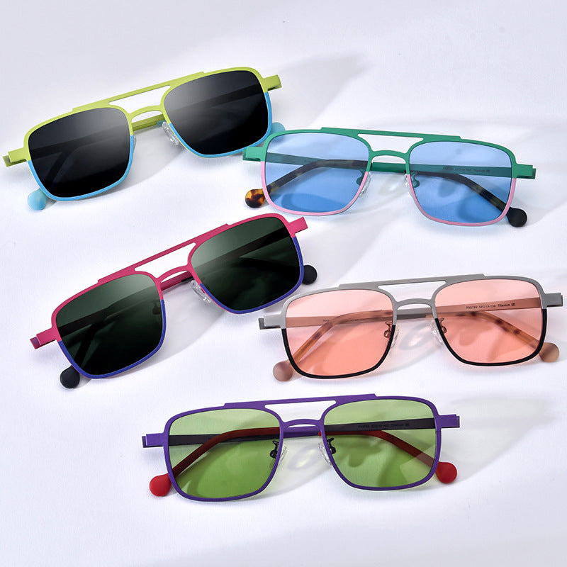 185789 Multi-color pure titanium personalized sunglasses men and women color sunglasses square fashion cold good driving glasses