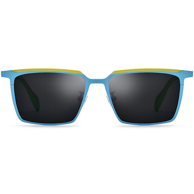 Multi-color pure titanium personalized sunglasses men and women color sunglasses square fashion cold good driving glasses